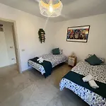 Penthouse With Great Sea View And Natural Reserve - Magnificent Swimming Pool - Calm And Bright Apartament