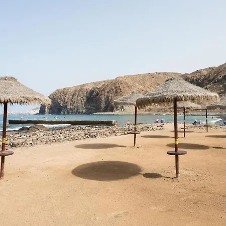 Apartment Penthouse With Great Sea View And Natural Reserve - Magnificent Swimming Pool - Calm And Bright *